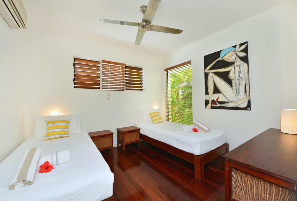 Villa Frangipani Port Douglas Rum bild